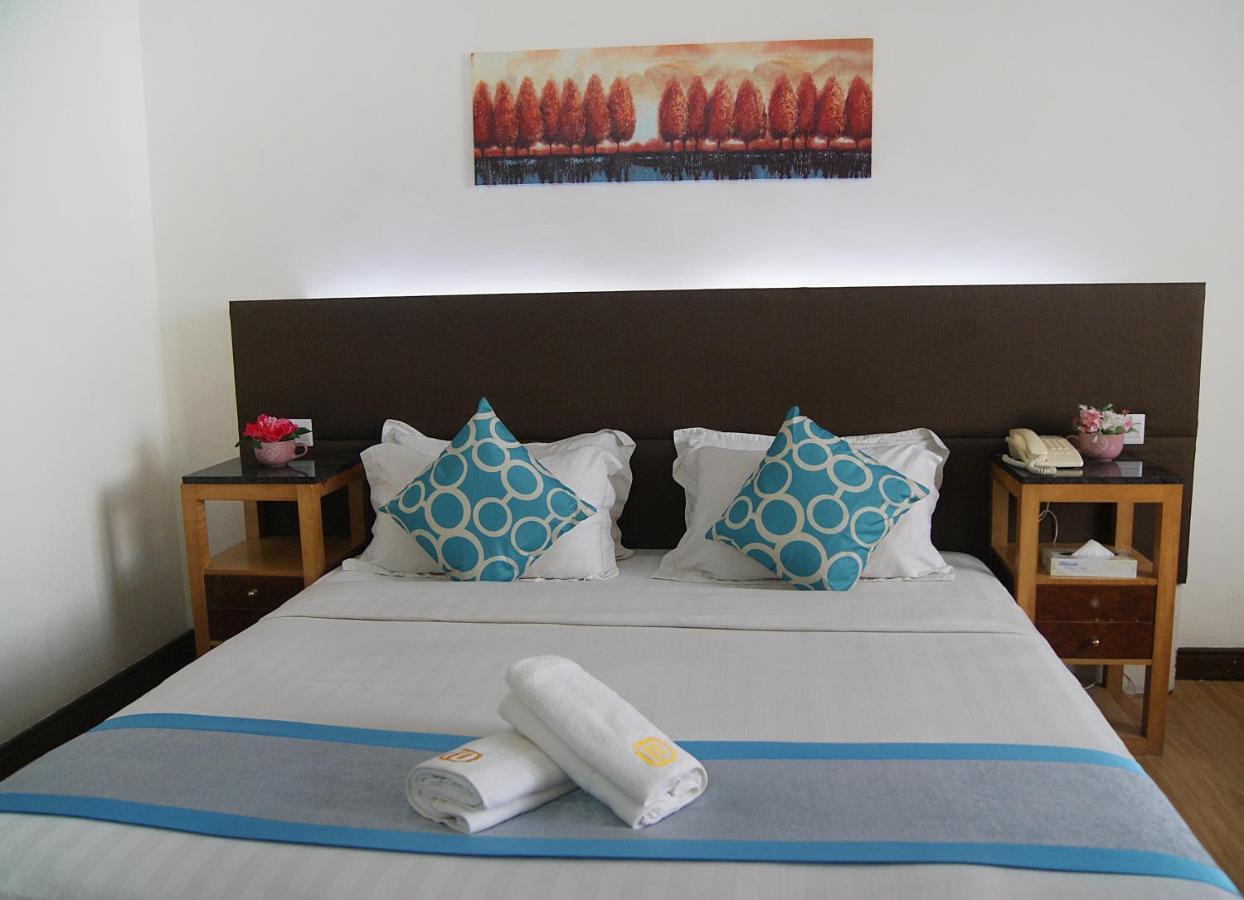 Tang Dynasty Hotel Kota Kinabalu Zewnętrze zdjęcie
