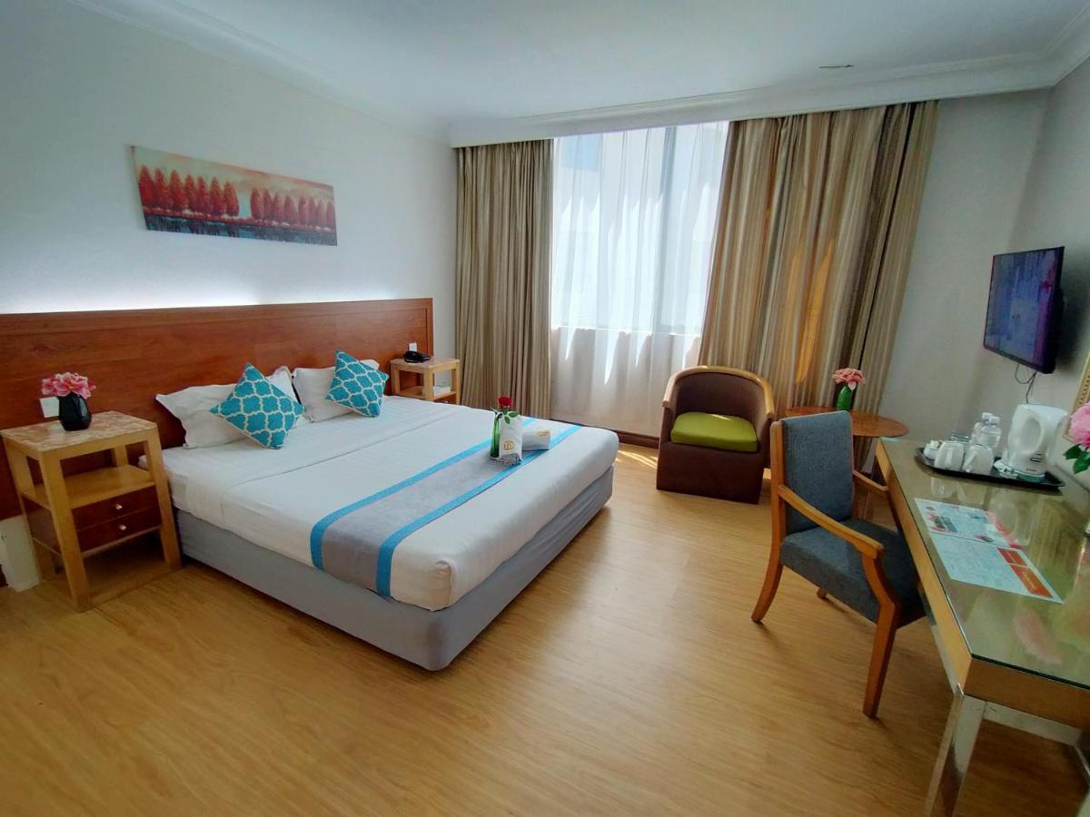 Tang Dynasty Hotel Kota Kinabalu Zewnętrze zdjęcie