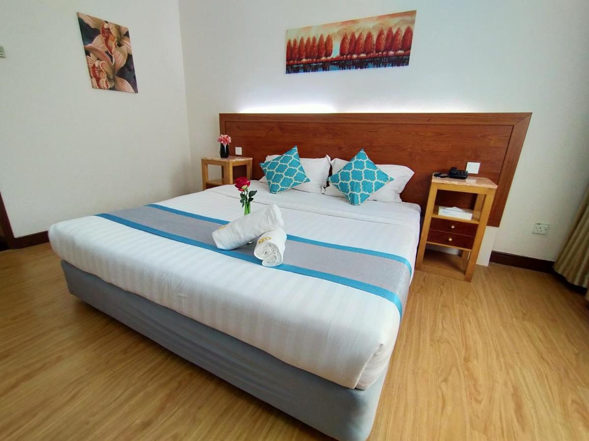 Tang Dynasty Hotel Kota Kinabalu Zewnętrze zdjęcie