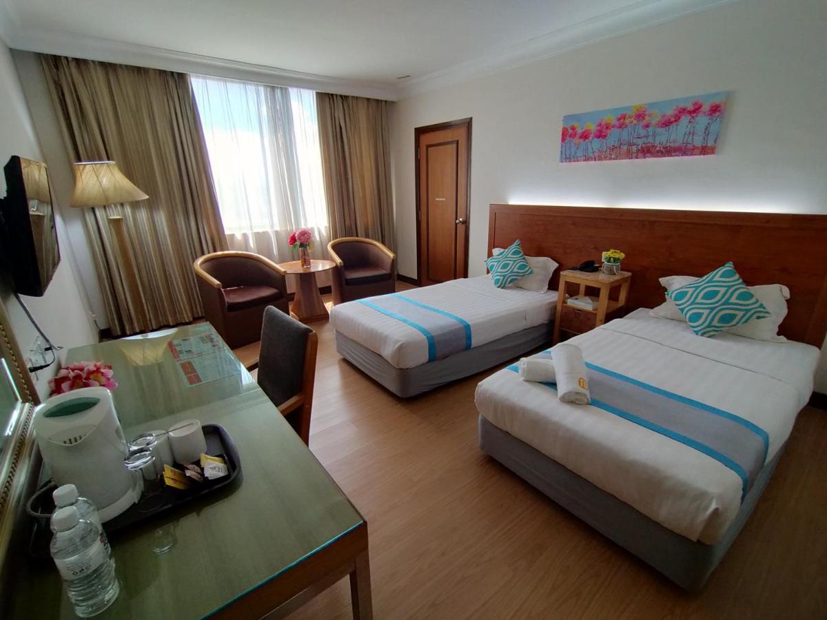 Tang Dynasty Hotel Kota Kinabalu Zewnętrze zdjęcie